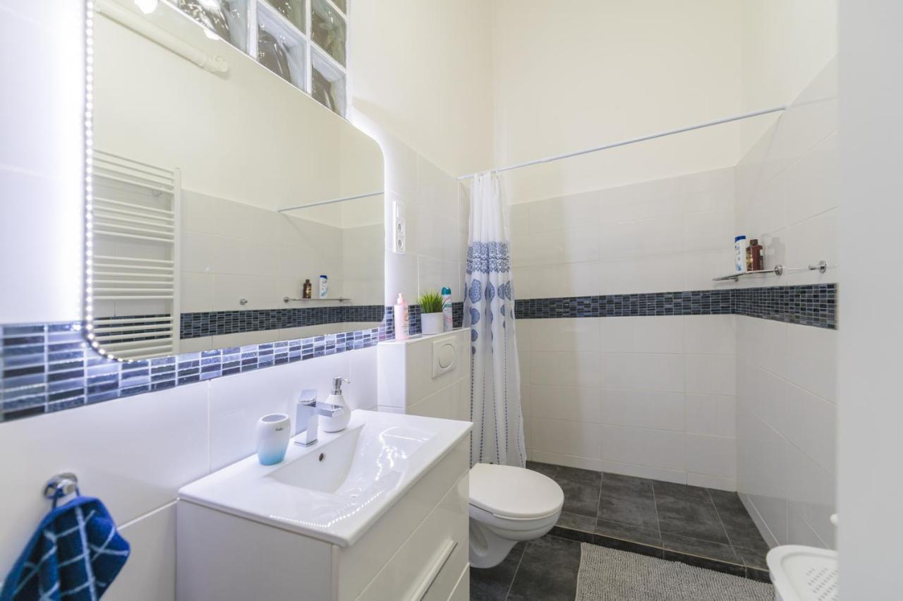 Downtown Gem Aircond Close To Heroes' Square بودابست المظهر الخارجي الصورة